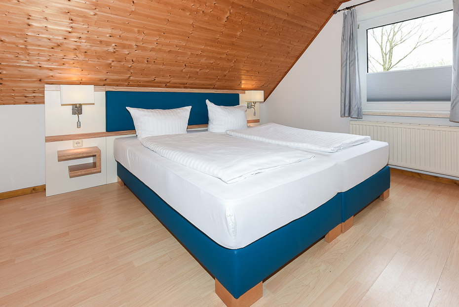 Ferienwohnung „Deichblick“ - Schlafzimmer 1