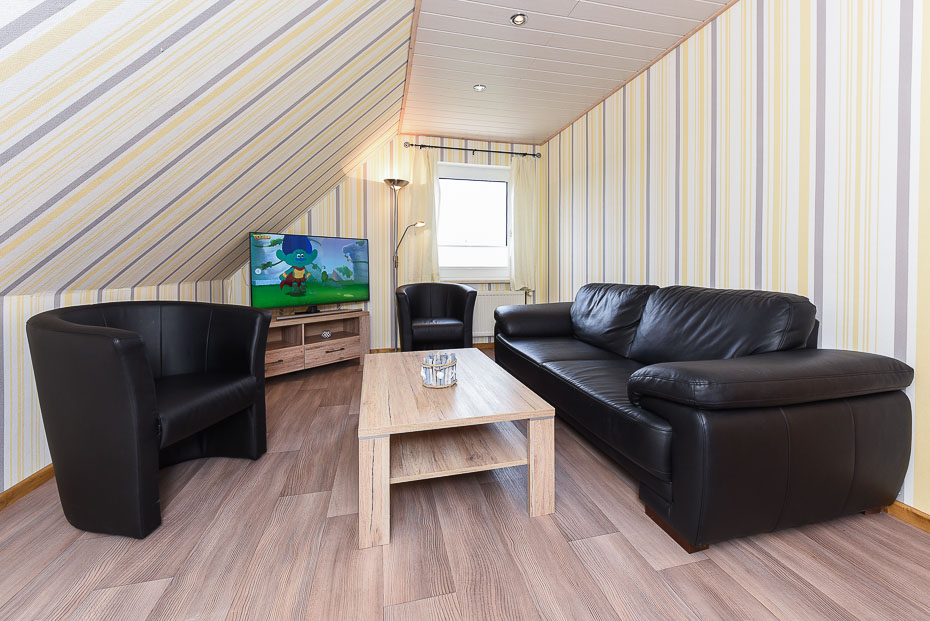 Ferienwohnung „Deichblick“ - Wohnzimmer