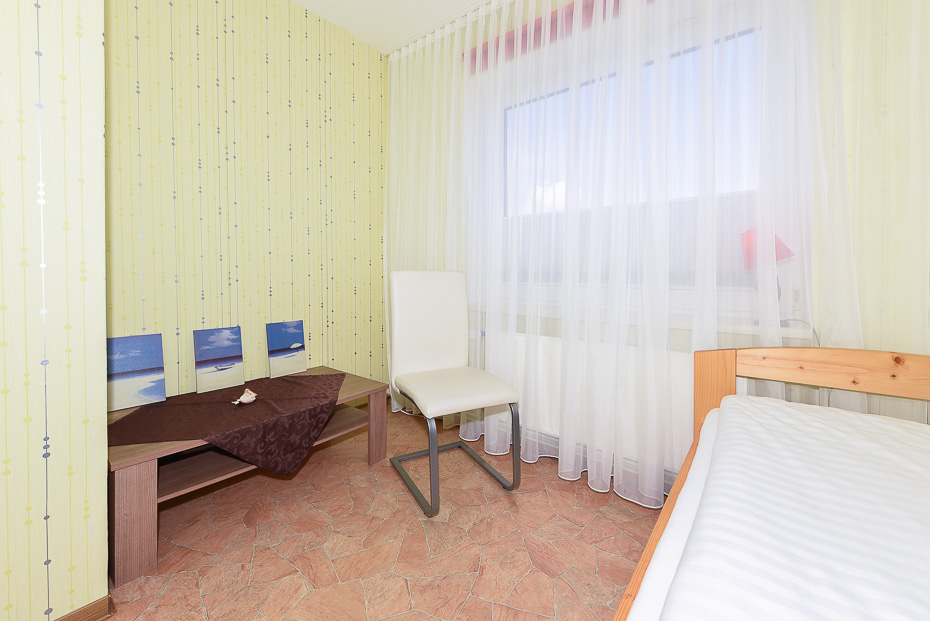 Ferienwohnung „Im Watt“ - Schlafzimmer 2/Kinderzimmer