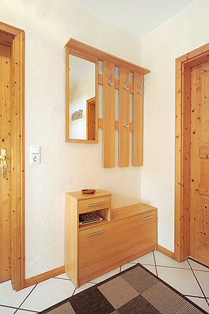 Ferienhaus „Sonne“ - Flur und Treppe