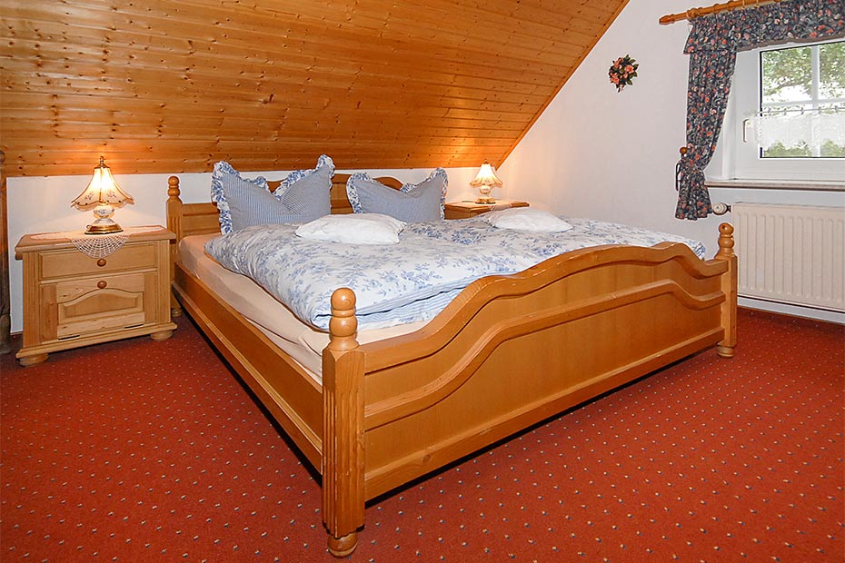 Ferienhaus „Lüdtstede“ - Schlafzimmer