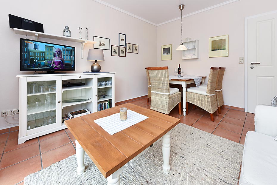 Ferienwohnung „Töwernüst“ - Wohnzimmer