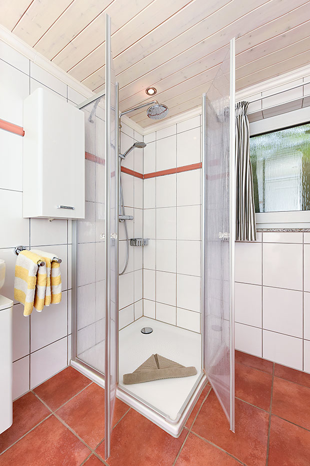 Ferienhaus „Eylund“ - Badezimmer