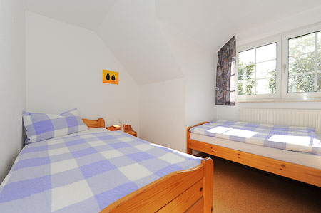 Ferienwohnung „Alfred“ - Schlafzimmer 2/Kinderzimmer