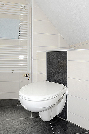 Ferienwohnung „Jörg“ - Badezimmer