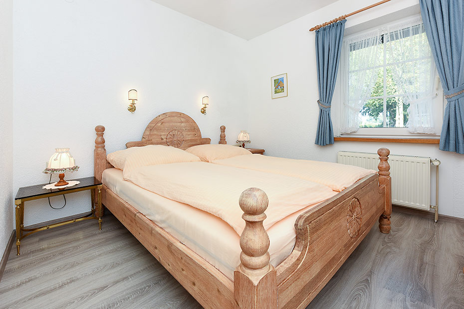 Ferienwohnung „Kornblume“ im „Haus Sassenhof“ - Schlafzimmer 2