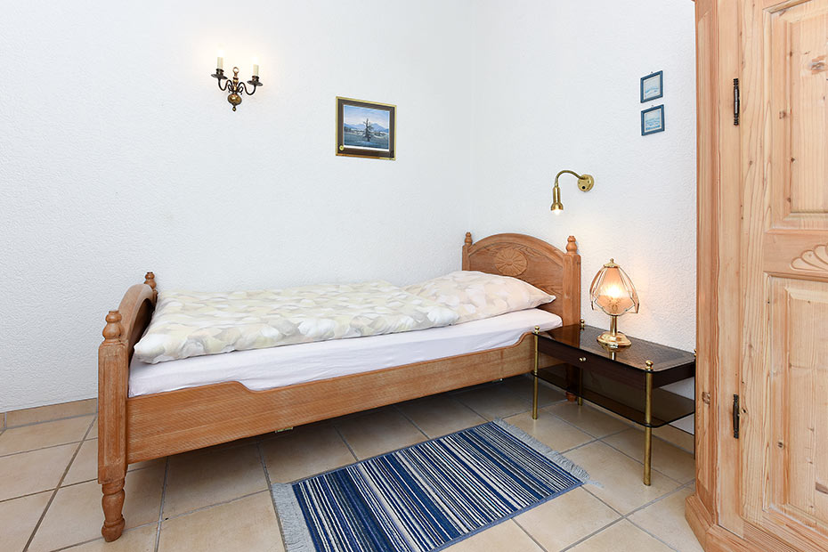 Ferienwohnung „Kornblume“ im „Haus Sassenhof“ - Schlafzimmer 3/Kinderzimmer