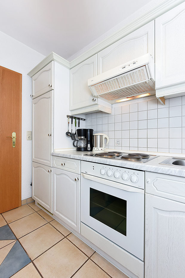 Ferienwohnung „Löwenzahn“ im „Haus Sassenhof“ - Küche