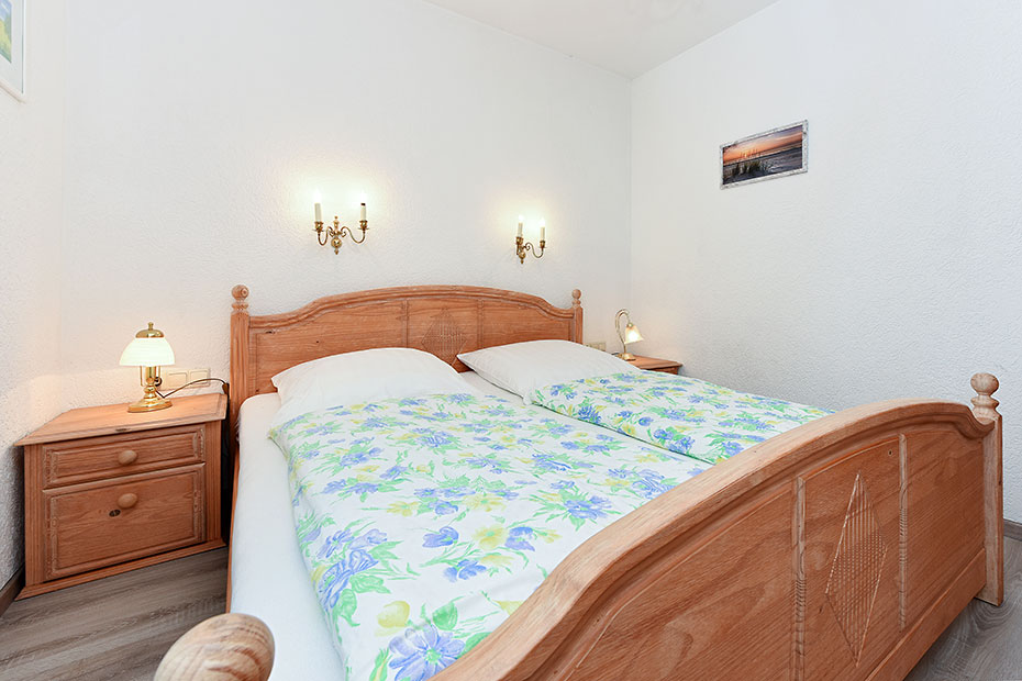 Ferienwohnung „Löwenzahn“ im „Haus Sassenhof“ - Schlafzimmer 1