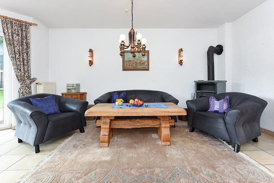 Ferienwohnung „Löwenzahn“ im „Haus Sassenhof“ - Wohnzimmer