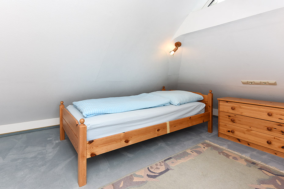 Ferienwohnung „Möwe“ im „Haus Sassenhof“ - Schlafzimmer 2/Kinderzimmer