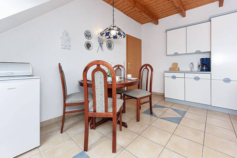 Ferienwohnung „Möwe“ im „Haus Sassenhof“ - Küche