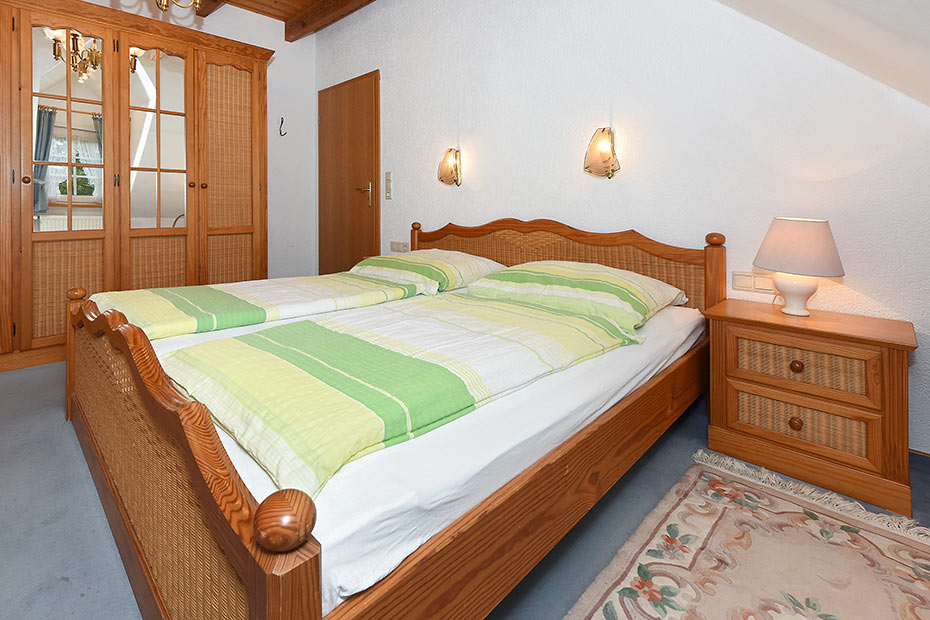 Ferienwohnung „Möwe“ im „Haus Sassenhof“ - Schlafzimmer 1