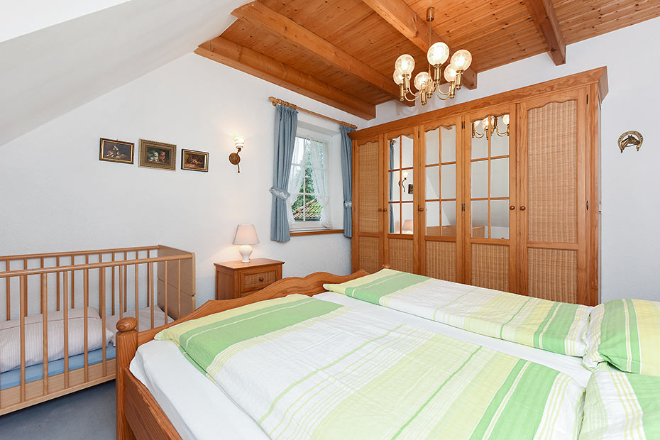 Ferienwohnung „Möwe“ im „Haus Sassenhof“ - Schlafzimmer 1
