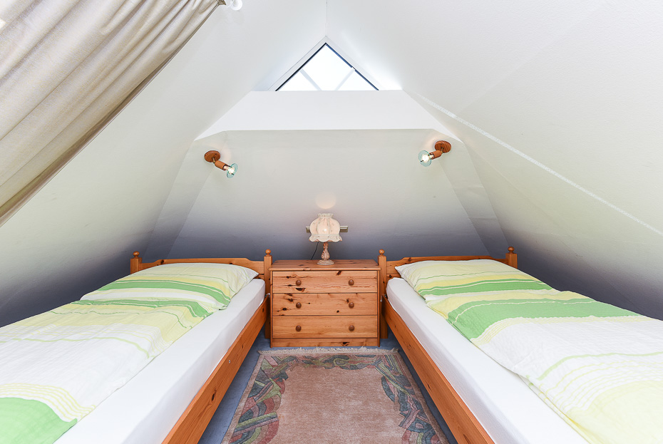 Ferienwohnung „Schwalbe“ im „Haus Sassenhof“ - Schlafzimmer 2/Kinderzimmer