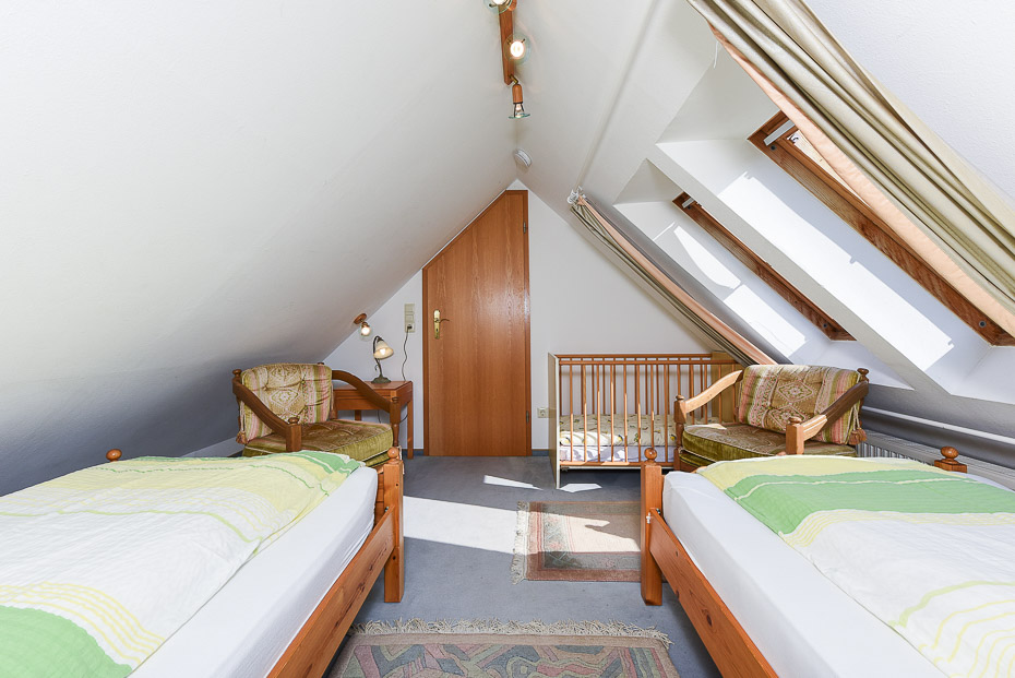 Ferienwohnung „Schwalbe“ im „Haus Sassenhof“ - Schlafzimmer 2/Kinderzimmer