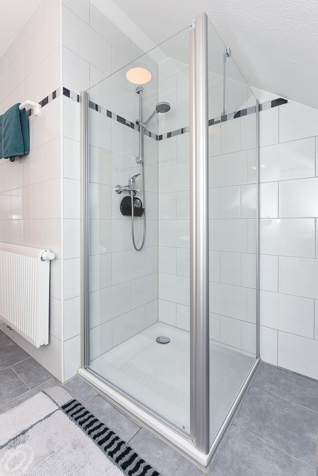 Ferienwohnung „Adele Remmers“ - Badezimmer