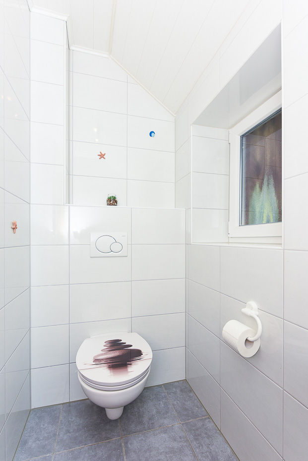 Ferienwohnung „Adele Remmers“ - separates WC