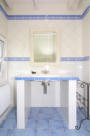 Ferienhaus „Altensieler Tief“ - Badezimmer 2