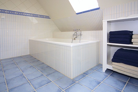 Ferienhaus „Altensieler Tief“ - Badezimmer 2