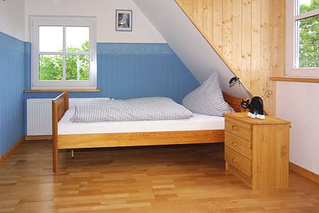Ferienhaus „Altensieler Tief“ - Schlafzimmer 3/Kinderzimmer