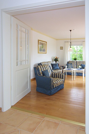 Ferienhaus „Altensieler Tief“ - Wohnzimmer