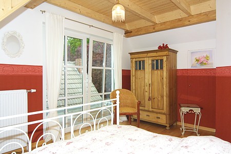 Ferienhaus „Altensieler Tief“ - Schlafzimmer 2/Kinderzimmer