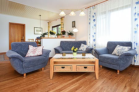 Ferienhaus „Esche“ - Wohnzimmer