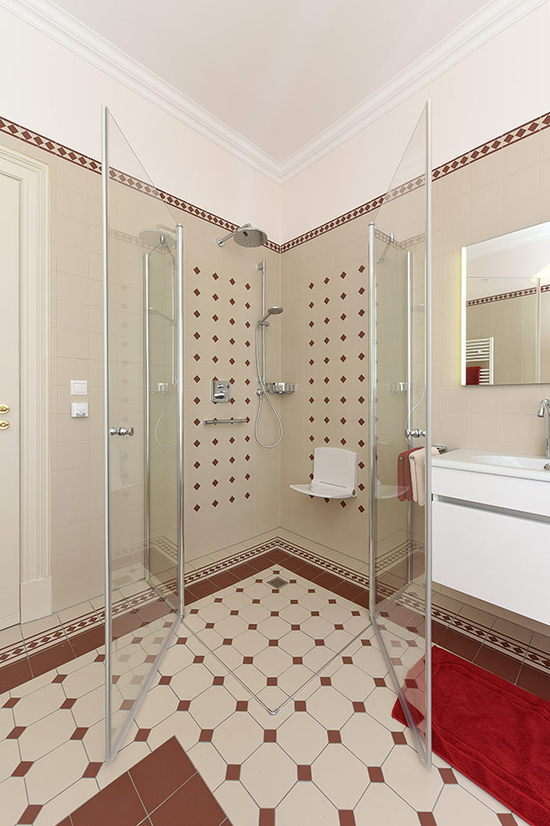 Ferienhaus „Hof Altensiel“ - Badezimmer 1 im Erdgeschoss