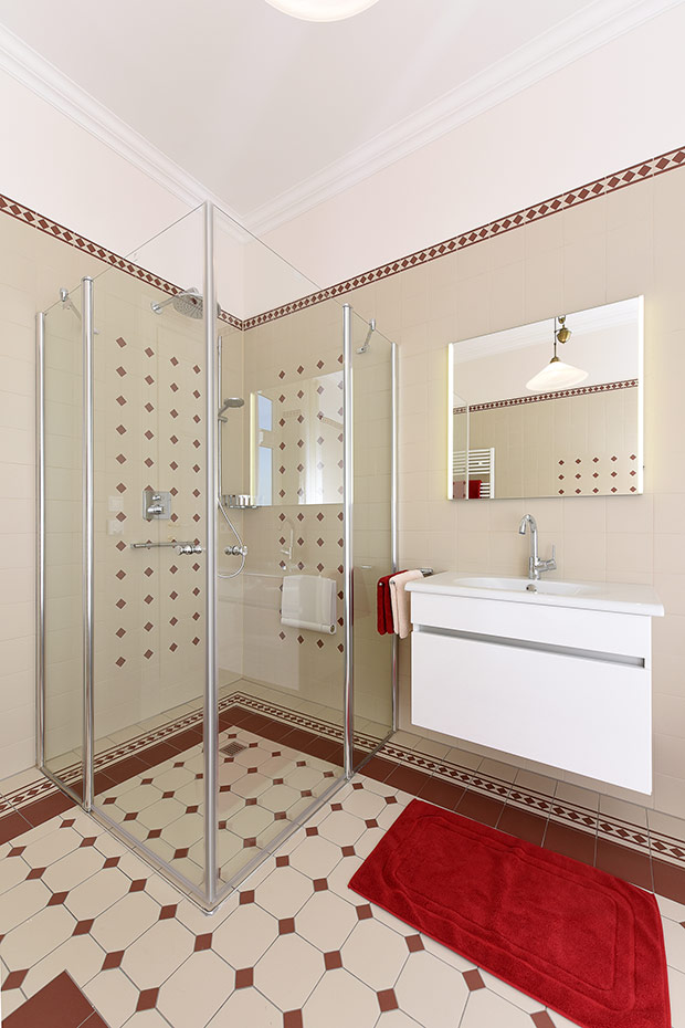 Ferienhaus „Hof Altensiel“ - Badezimmer 1 im Erdgeschoss