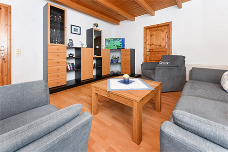Ferienwohnung „Kirsche“ - Wohnzimmer