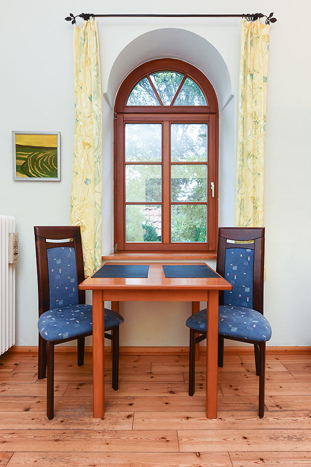 Appartement - Wohnzimmer mit integriertem Küchenbereich