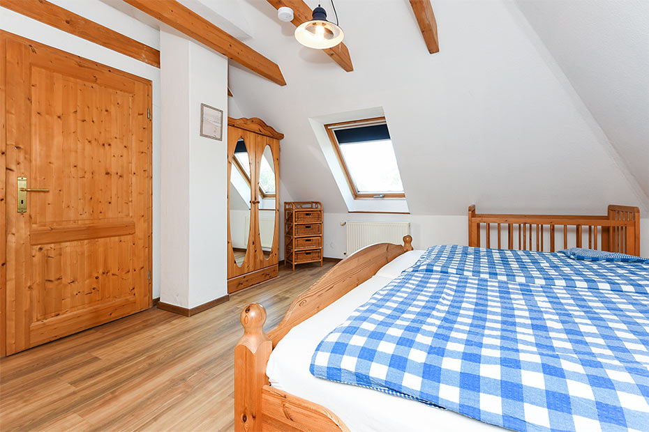 Ferienhaus „Historisches Backhaus“ - Schlafzimmer 1