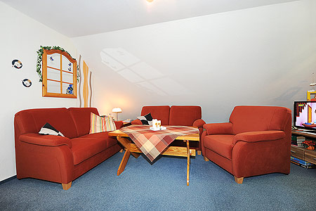 Ferienwohnung - Wohnzimmer mit integriertem Küchenbereich