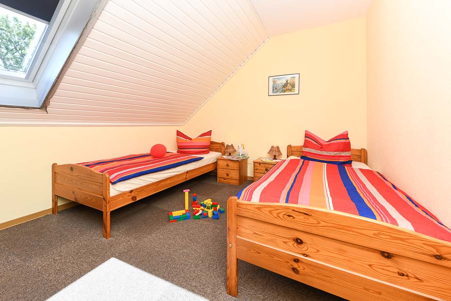 Ferienwohnung „Grön Land“ - Schlafzimmer 2/Kinderzimmer