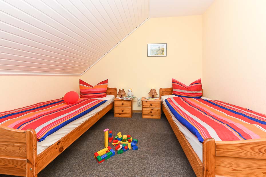 Ferienwohnung „Grön Land“ - Schlafzimmer 2/Kinderzimmer