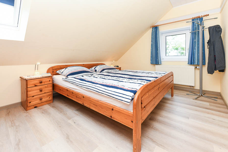 Ferienwohnung „Inselblick“ - Schlafzimmer 1