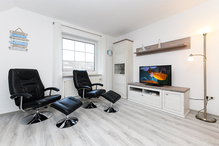 Ferienwohnung „Linde“ - Wohn- und Schlafraum mit räumlich abgeteiltem Küchenbereich