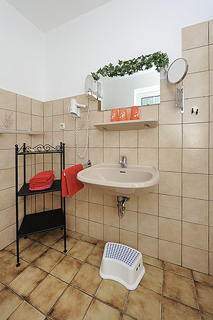 Ferienwohnung „Deich“ - Badezimmer