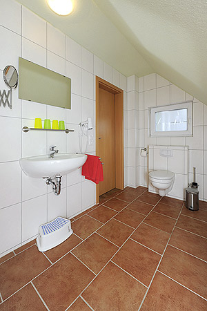 Ferienwohnung „Leuchtturm“ - Badezimmer