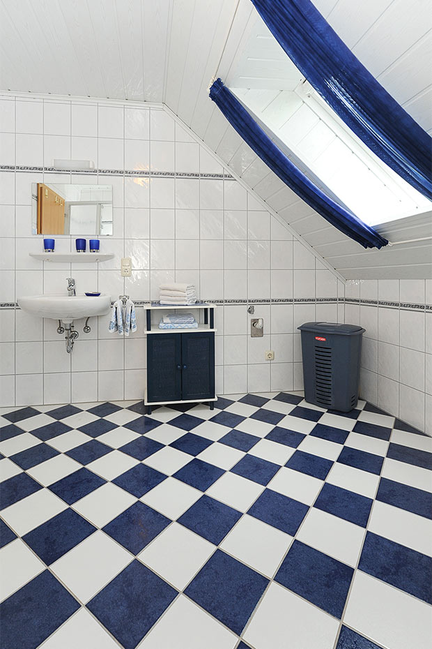Ferienwohnung - Badezimmer