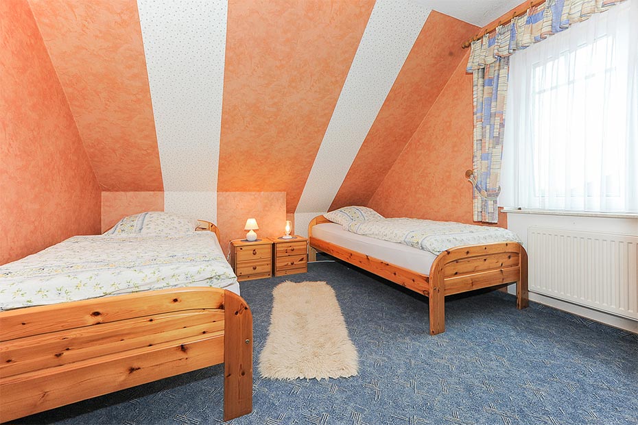Ferienwohnung - Schlafzimmer 2/Kinderzimmer