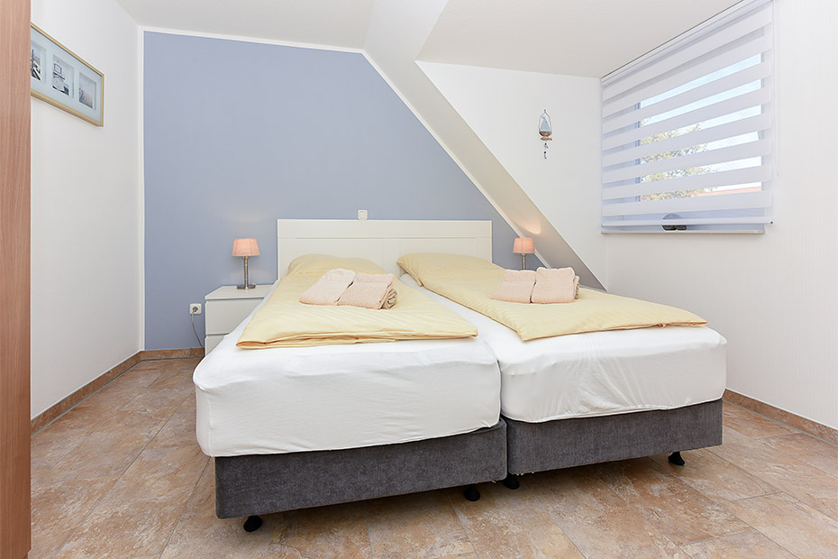Ferienwohnung „Mittelriff“ - Schlafzimmer 1