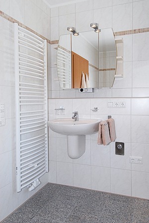 Ferienwohnung „Ruteplate“ - Badezimmer
