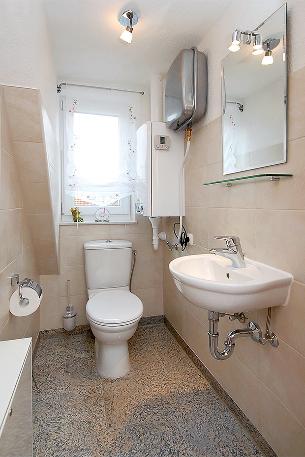 Ferienwohnung „Westerriff“ - separates zweites WC