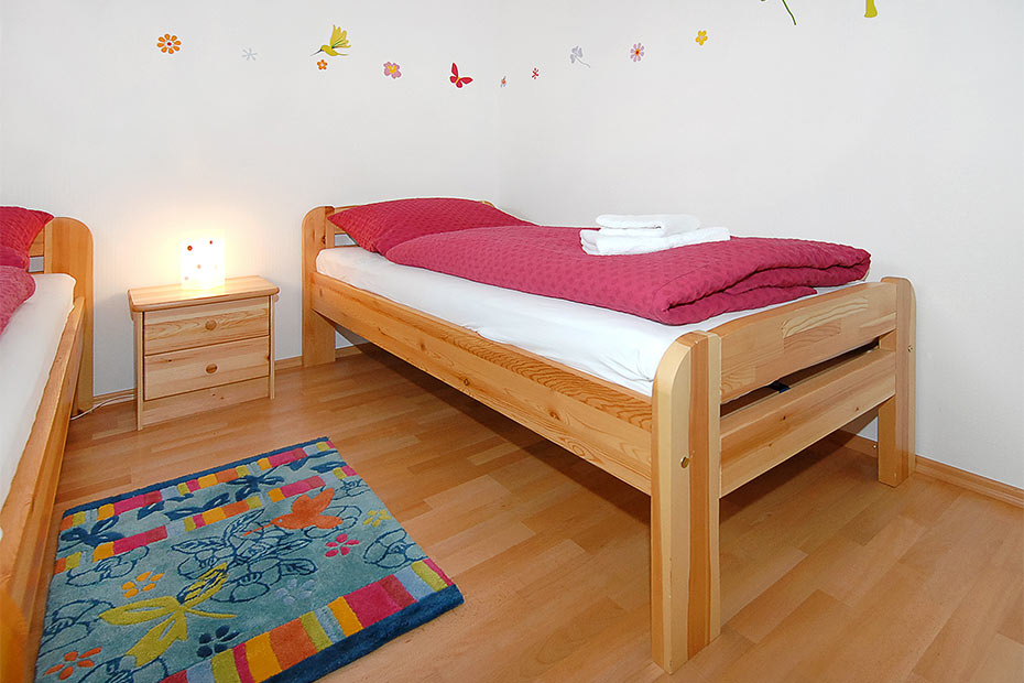 Ferienwohnung „Westerriff“ - Schlafzimmer 2/Kinderzimmer