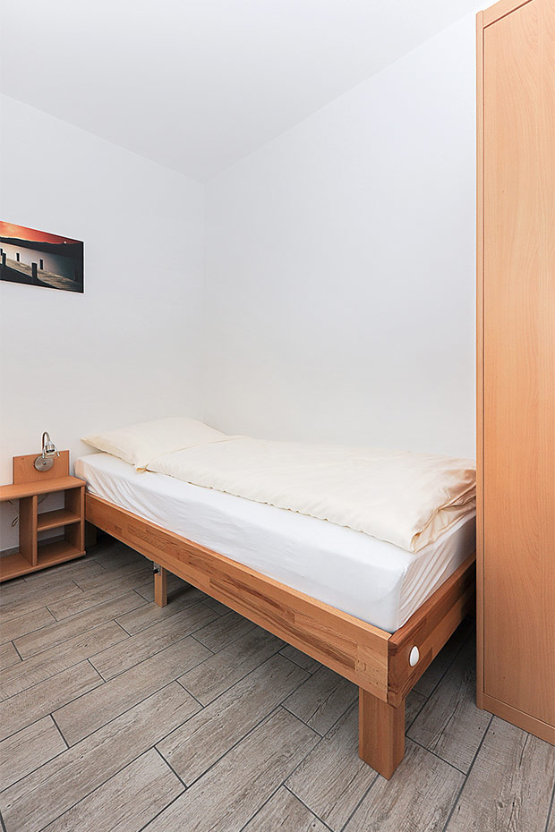 Ferienwohnung „Deichjuwel“ - Schlafzimmer 2/Kinderzimmer