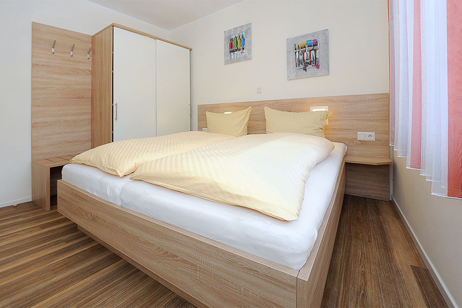 Ferienwohnung „Deichoase“ - Schlafzimmer 1