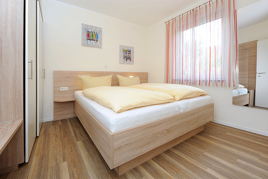 Ferienwohnung „Deichoase“ - Schlafzimmer 1