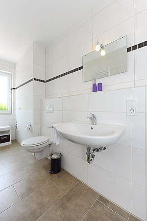 Ferienwohnung „Nordseetor“ - Badezimmer